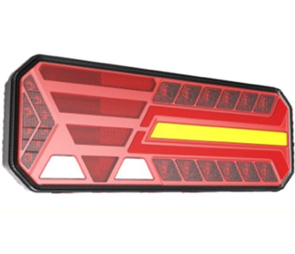 semi-truck-rear-lights-2.jpg